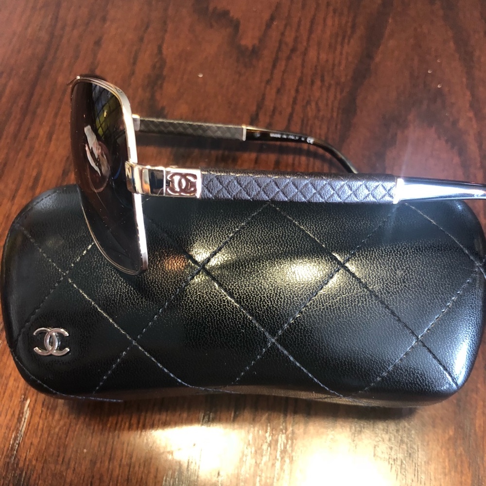 Chanel aviator sunglasses